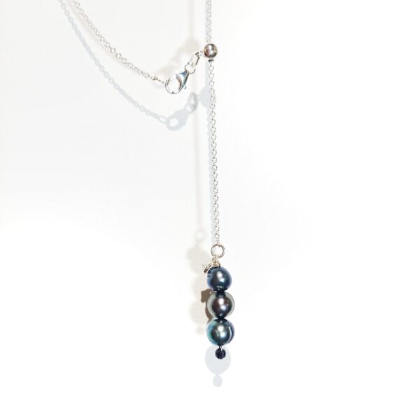 Sautoir talisman 3 perles baroque