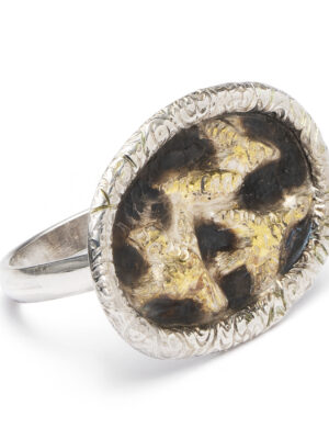 bague Ornis vol d'oiseau de la collection bestiaire fantastique, en argent et feuilles d'or. Bijoux joaillier créateur Ardèche Tournon sur Rhône bijou unique